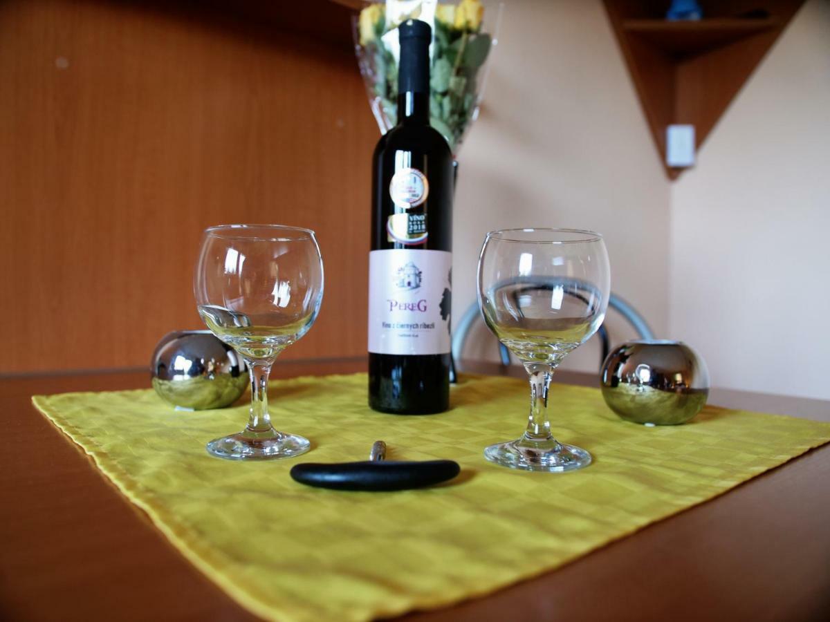 Apartmany U Slavky Besenova Exterior photo