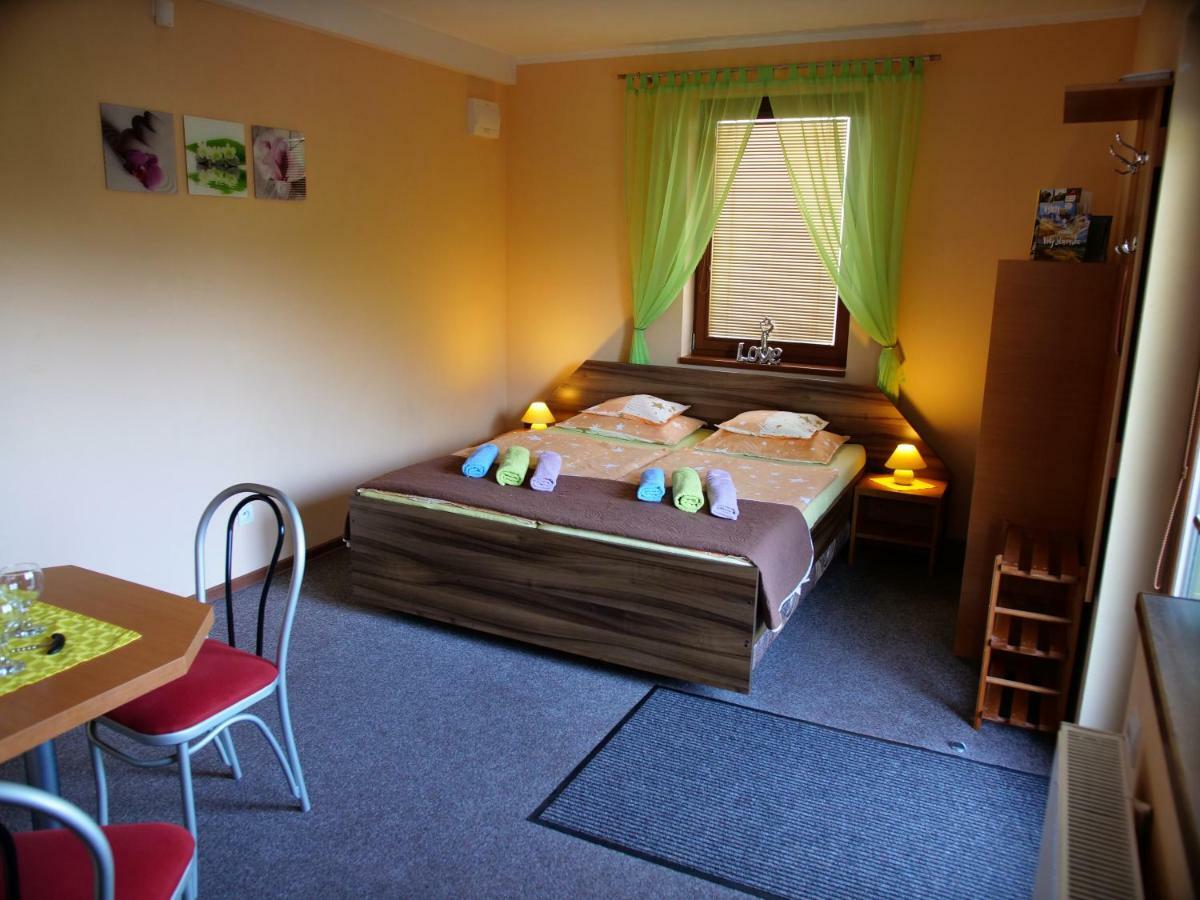 Apartmany U Slavky Besenova Exterior photo